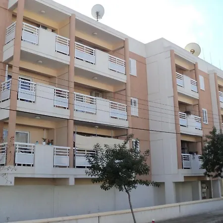 莱卡维托斯公寓 * 尼科西亚