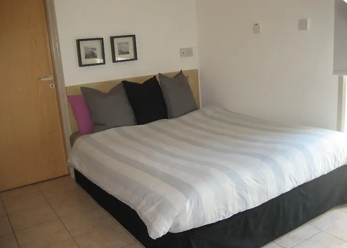 Lykavitos アパート ニコシア